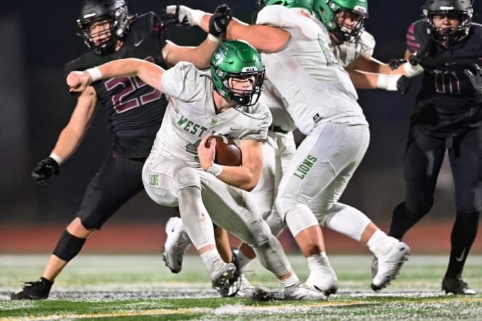 West Linn Tualatin football Oregon October 7 2022 Leon Neuschwander 15